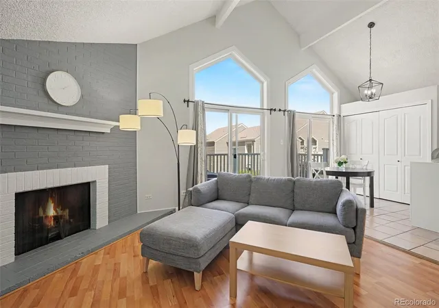 3343-s-monaco-st-pkwy-c-denver-co-80222/hzid_b89f2dc1