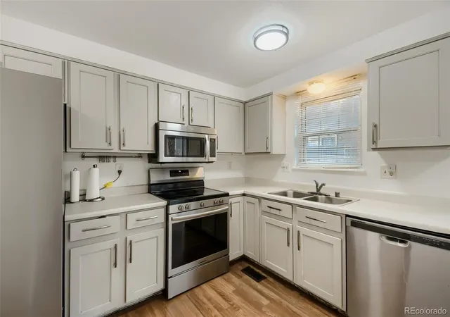 1751-norfolk-st-b-aurora-co-80011/hzid_14a9511c