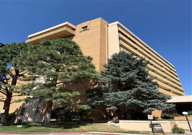 8060-e-girard-ave-704-denver-co-80231/hzid_1f54f51a