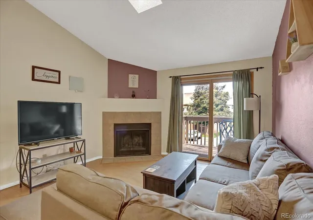 10263-e-peakview-ave-c201-englewood-co-80111/hzid_23bfd5e4