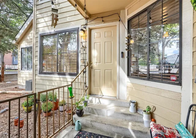 980-s-dahlia-st-a-denver-co-80246/hzid_7ec60c67