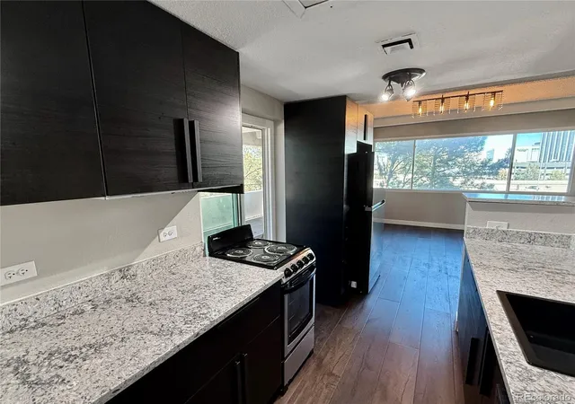 1888-s-jackson-st-302-denver-co-80210/hzid_15cee6e0