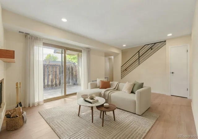 7995-e-mississippi-ave-h7-denver-co-80247/hzid_5e3d6354