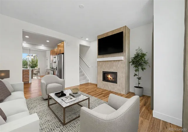 888-s-valentia-st-13-103-denver-co-80247/hzid_b33ed512