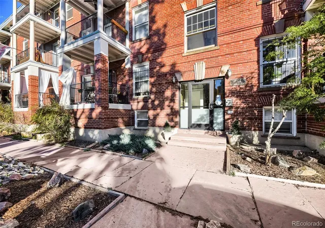 1374-n-ogden-st-b-denver-co-80218/hzid_82abbb2f