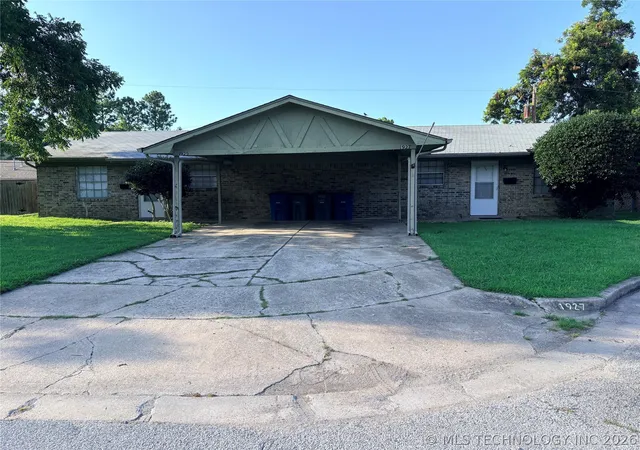 1925-e-51st-place-tulsa-ok-74105/hzid_6ce47278