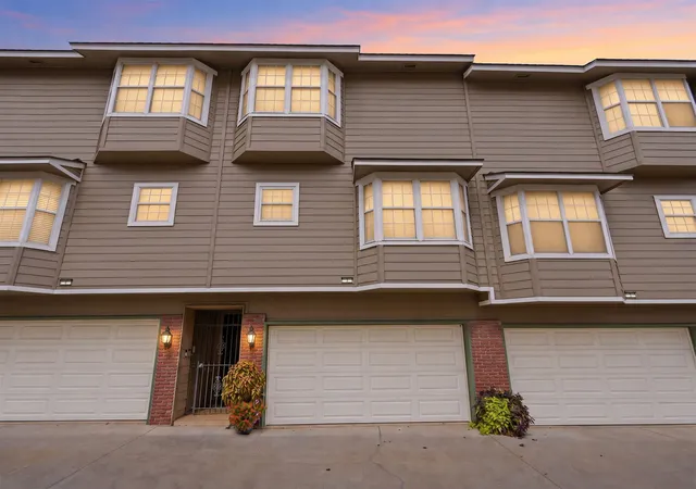 1418-s-frisco-ave-3-tulsa-ok-74119/hzid_fca29bd8