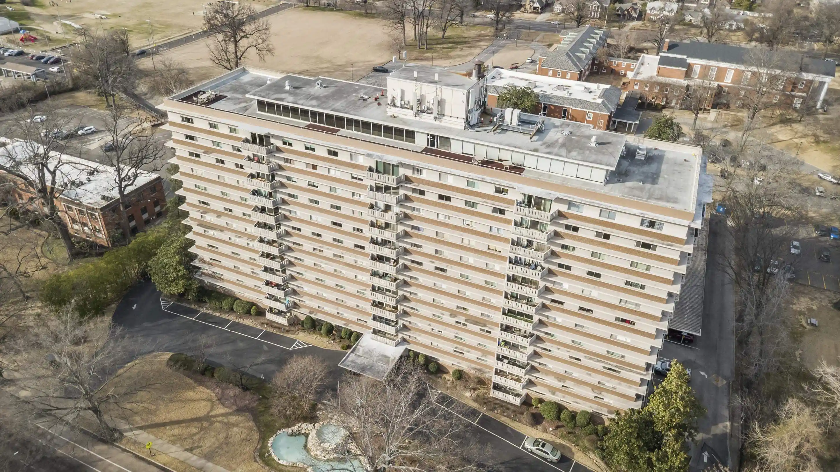1960-n-parkway-ave-511-memphis-tn-38112/hzid_a75c0525