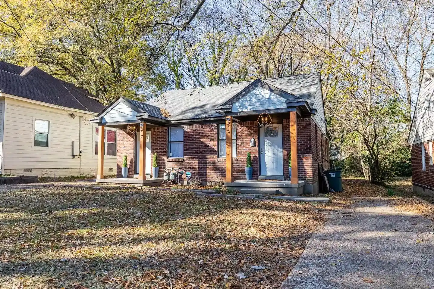 217-n-hollywood-st-memphis-tn-38112/hzid_5e8e1213