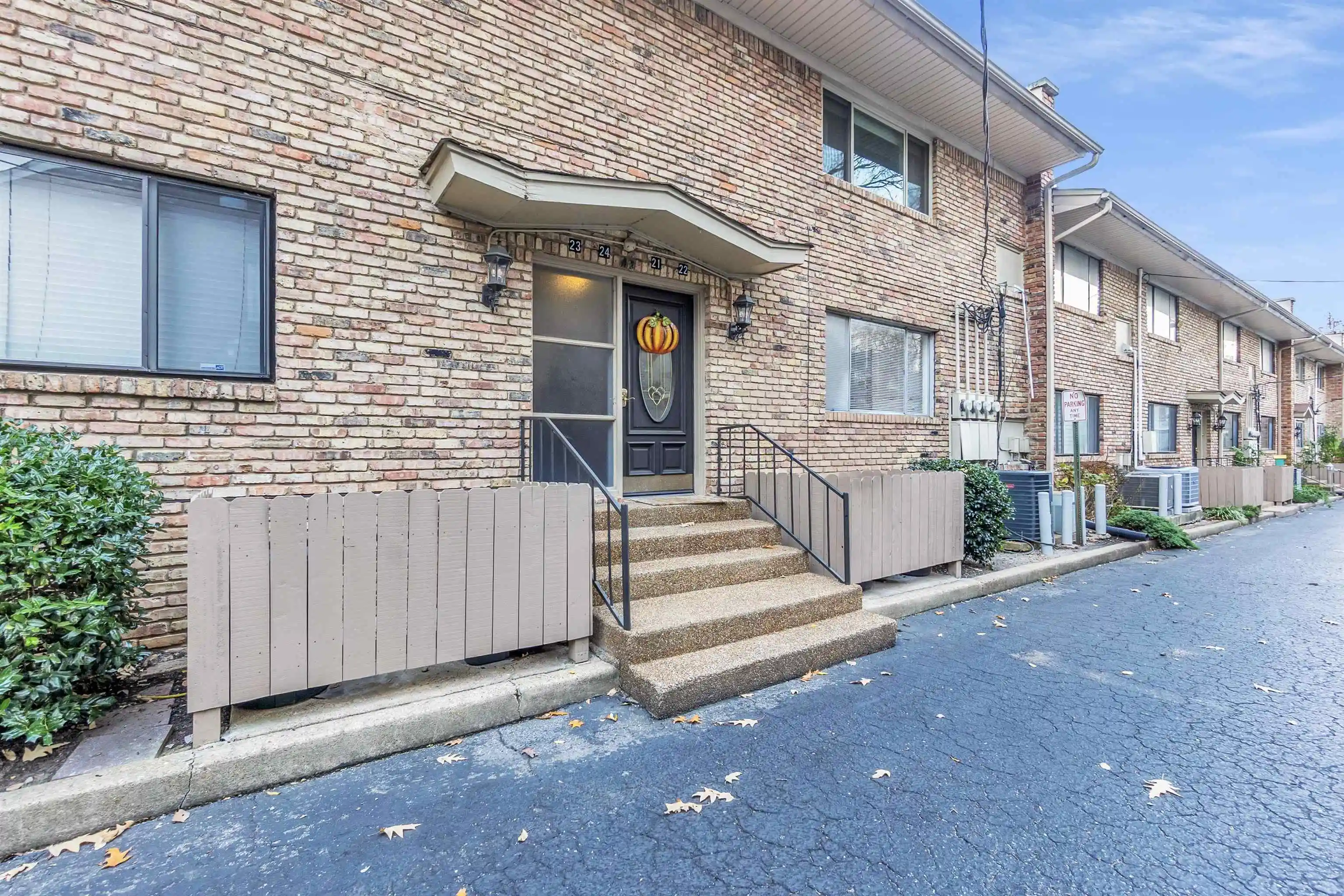 4400-poplar-ave-21-memphis-tn-38117/hzid_76cffe4c