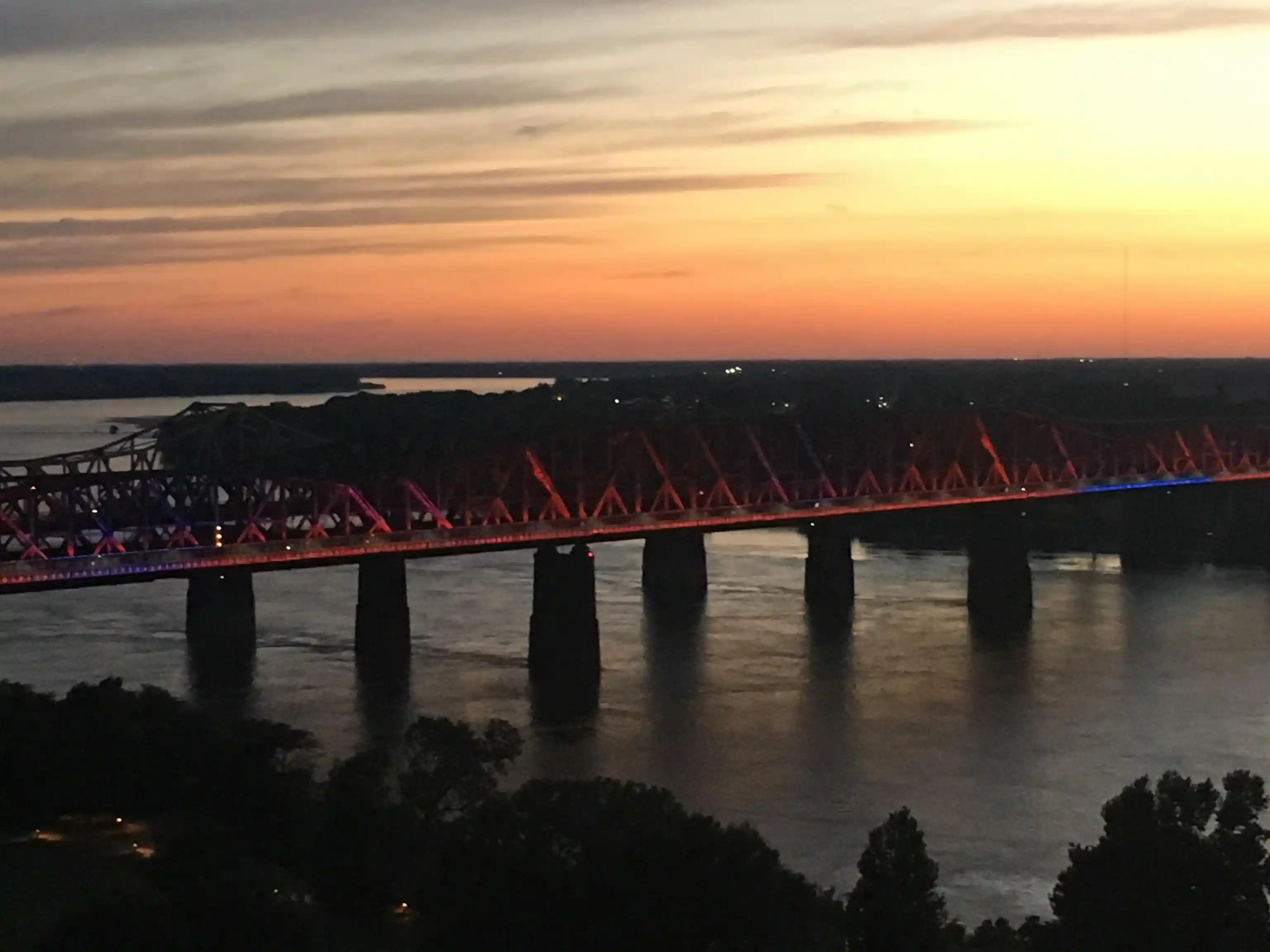 717-riverside-dr-1505-memphis-tn-38103/hzid_bf7d79f0