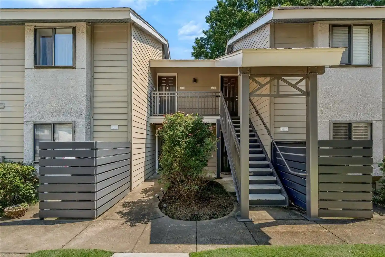 1813-birch-post-cv-107-germantown-tn-38138/hzid_d5cb2e5c