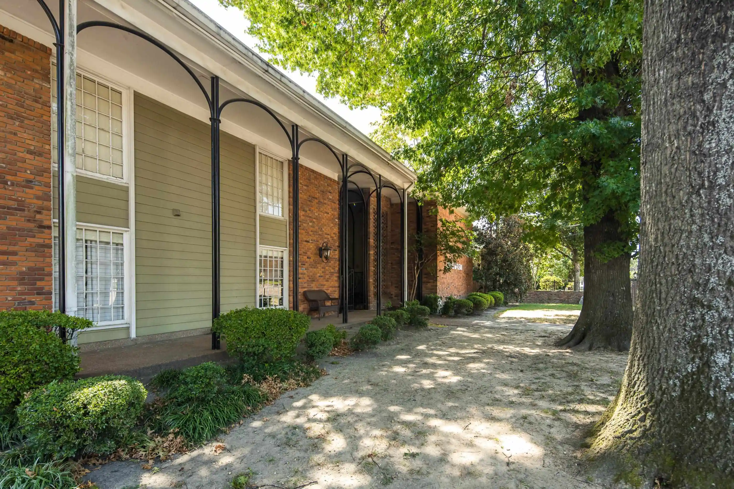 220-s-mclean-blvd-8-memphis-tn-38104/hzid_69a113c6