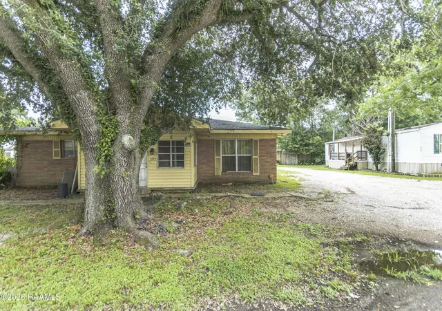 1222-saint-mary-st-scott-la-70583/hzid_9206ad8b