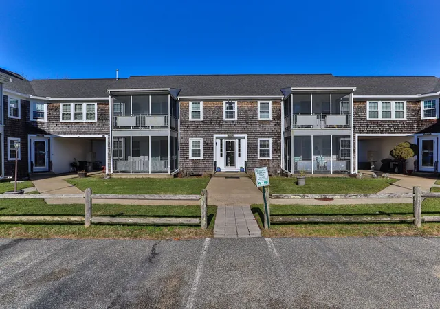 221-upper-county-rd-apt-2a-dennis-port-ma-02639/hzid_f5df10c8