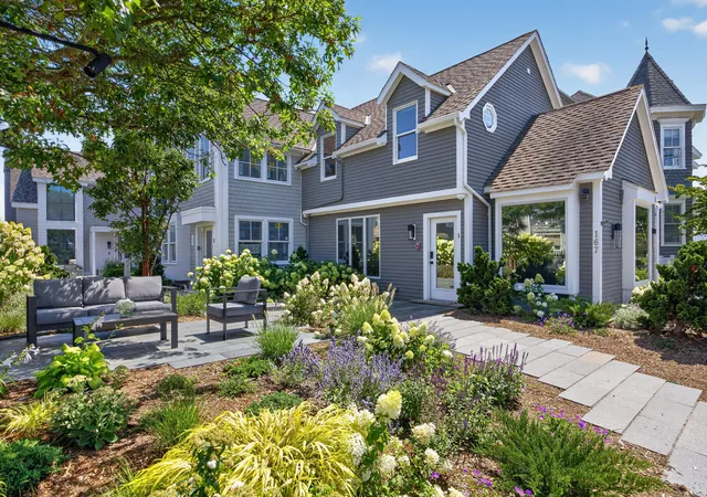 167-commercial-st-unit-1-provincetown-ma-02657/hzid_a7c3c714
