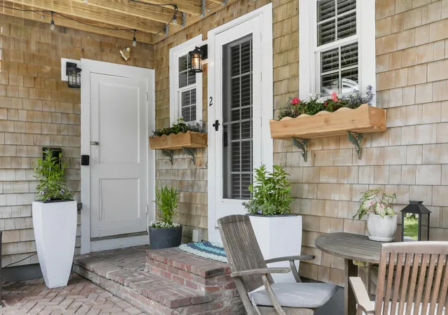 442-commercial-st-unit-2-provincetown-ma-02657/hzid_bc637a63