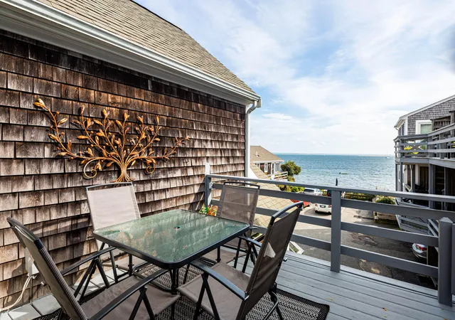 145-commercial-st-m2r-provincetown-ma-02657/hzid_2c15d33c