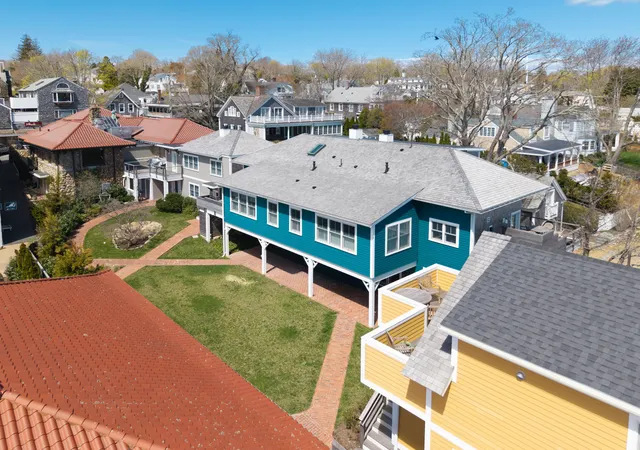 20-union-ct-c-vineyard-haven-ma-02568/hzid_1a06bd45