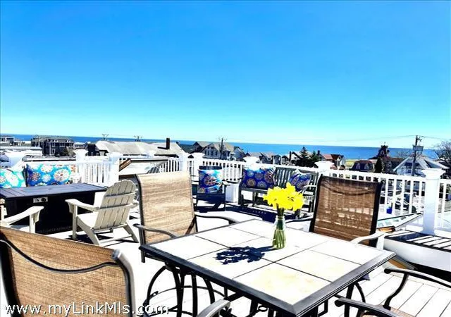 37-circuit-ave-unit-4-oak-bluffs-ma-02557/hzid_5bfcc22a