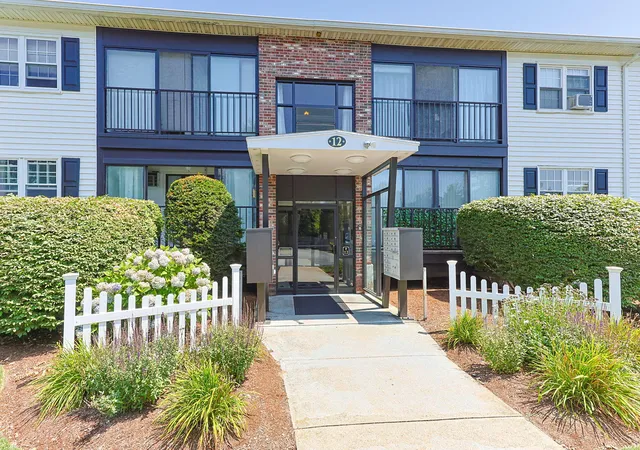 12-candlewood-ln-apt-1-7-dennis-port-ma-02639/hzid_5d2bafe8