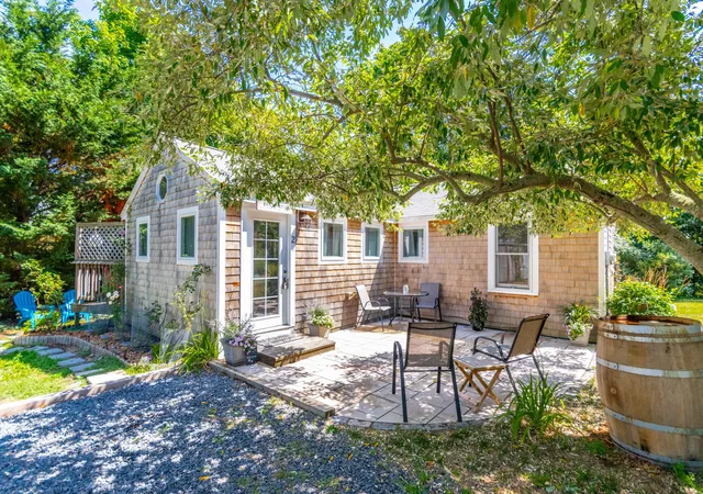 319-s-orleans-rd-unit-2-orleans-ma-02653/hzid_595eed61
