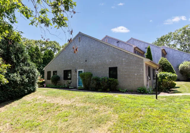 65-roundhouse-rd-unit-65-buzzards-bay-ma-02532/hzid_16fae48e