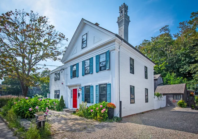 116-bradford-st-1-provincetown-ma-02657/hzid_ec11a6cc