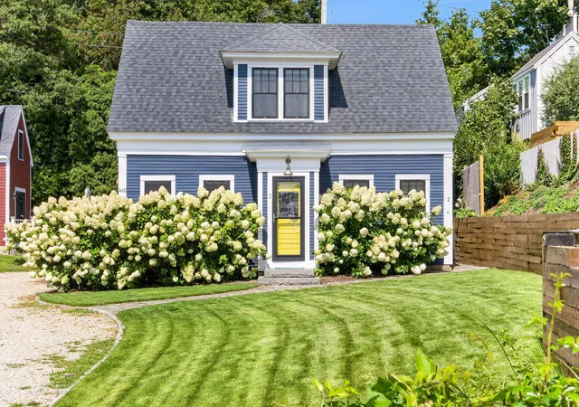 446-commercial-st-unit-2-provincetown-ma-02657/hzid_1c7e4ea5