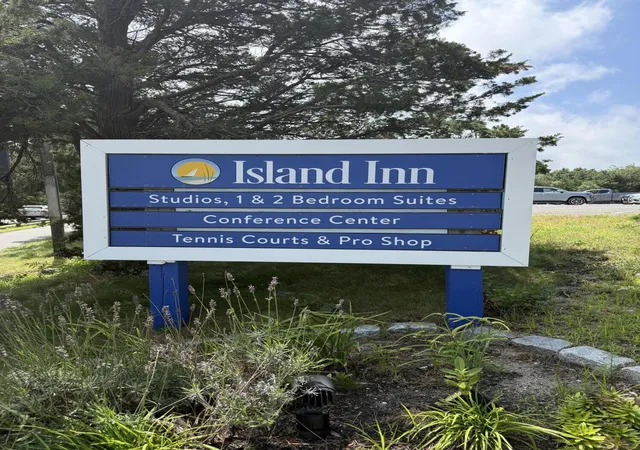 21-island-inn-rd-unit-38-g-oak-bluffs-ma-02557/hzid_cd24fc6e