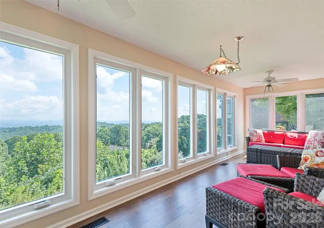 602-fleetwood-plz-hendersonville-nc-28739/hzid_7f326f50
