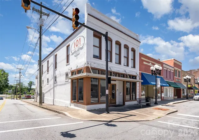 101-w-main-st-union-sc-29379/hzid_62b3b7e5
