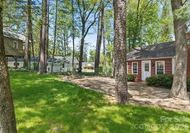 1110-3rd-avenue-w-hendersonville-nc-28739/hzid_be7c34b9