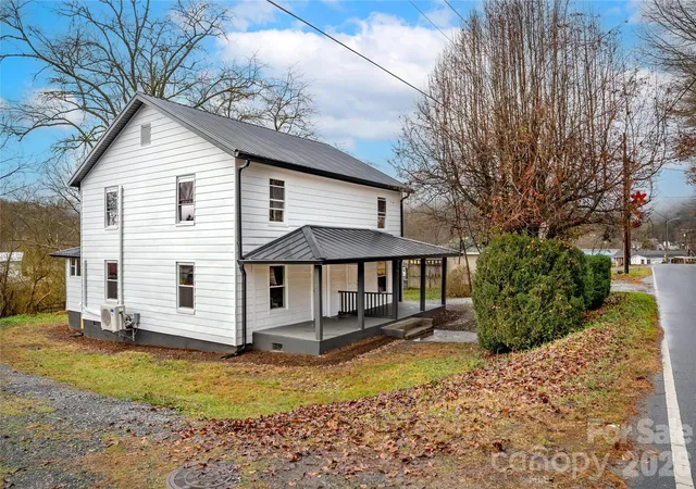 576-pickens-hwy-rosman-nc-28722/hzid_252d41c8