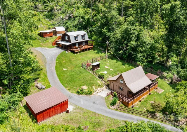 1010-and-1014-melton-branch-rd-bakersville-nc-28705/hzid_cfc824a0