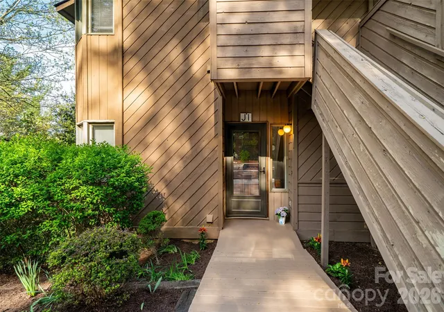 305-piney-mountain-dr-j1-asheville-nc-28805/hzid_4cfdb24a