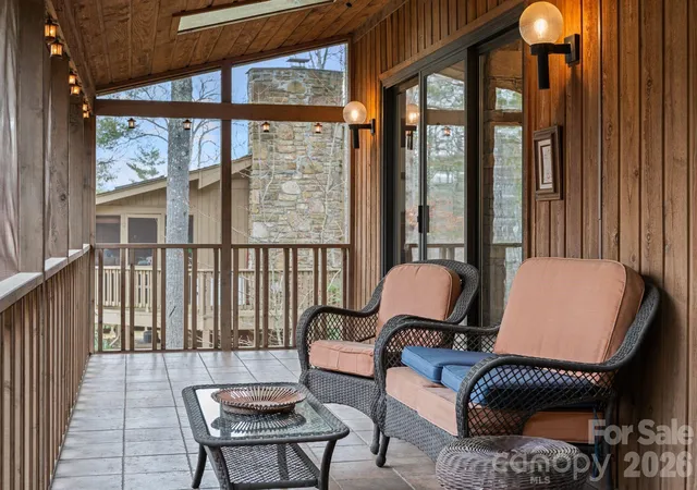 301-n-scarlet-oak-ln-hendersonville-nc-28791/hzid_1f8e2713