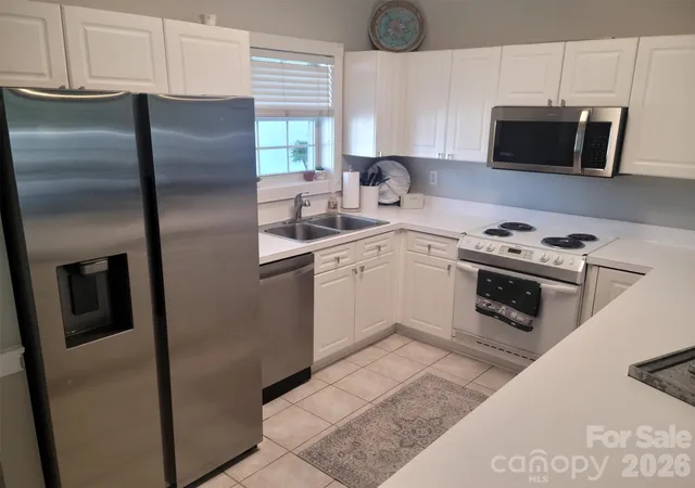8633-coralbell-ln-charlotte-nc-28213/hzid_38b25a8f