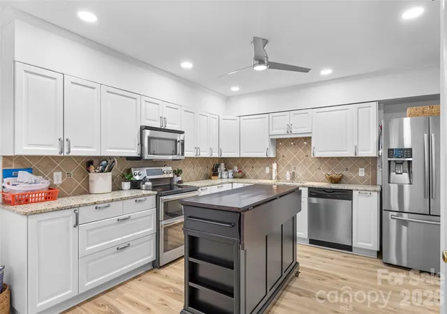 300-n-fulton-st-24-salisbury-nc-28144/hzid_048564b2