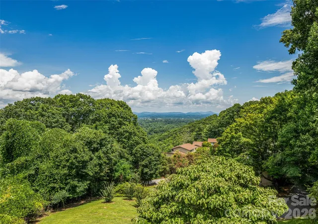 128-country-ridge-rd-hendersonville-nc-28739/hzid_c5202dd5