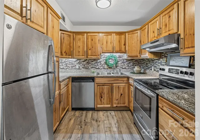 2636-park-rd-b-charlotte-nc-28209/hzid_d0d53beb