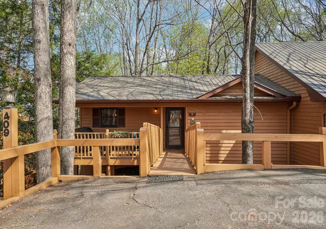 409-whitney-blvd-lake-lure-nc-28746/hzid_8f4c0805