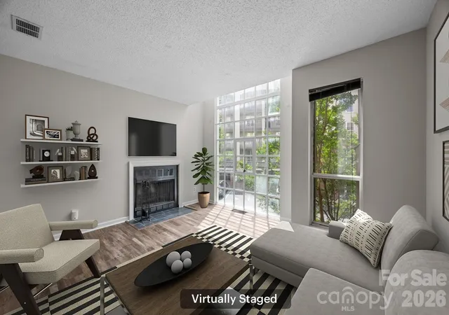 415-w-7th-st-h-charlotte-nc-28202/hzid_a00373fb