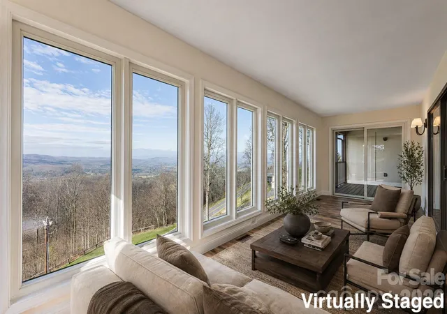 1203-fleetwood-plz-hendersonville-nc-28739/hzid_240288fa