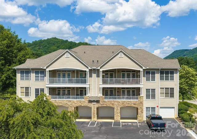 103-glenview-ln-5048-maggie-valley-nc-28751/hzid_b8cb8b6e