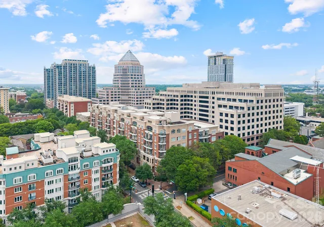 400-n-church-st-charlotte-nc-28202/hzid_de44f81d