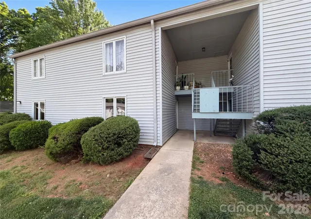2020-stoney-point-ln-59-charlotte-nc-28210/hzid_0c670cf0