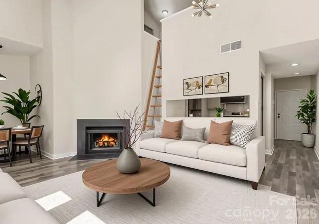 306-s-cedar-st-10-charlotte-nc-28202/hzid_75b5408a