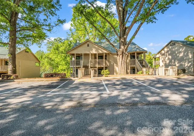 160-whitney-blvd-25-lake-lure-nc-28746/hzid_5f6d9c5a