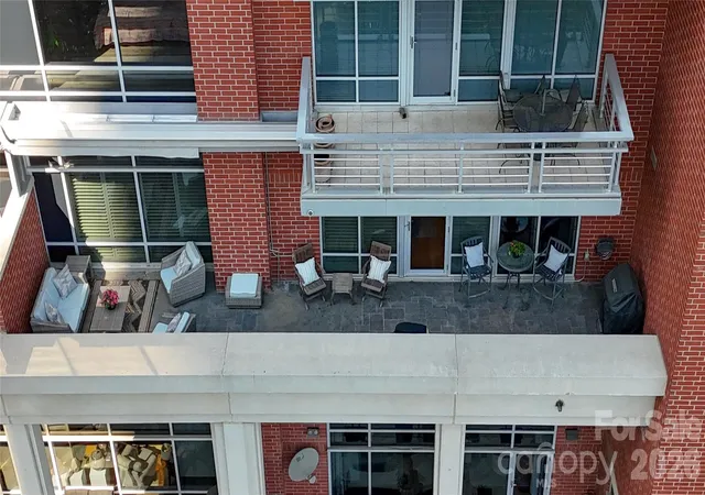 435-s-tryon-st-charlotte-nc-28202/hzid_d951681a